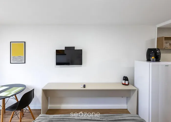 Studio C/ Piscina Em Pocos De Caldas Pgo412
